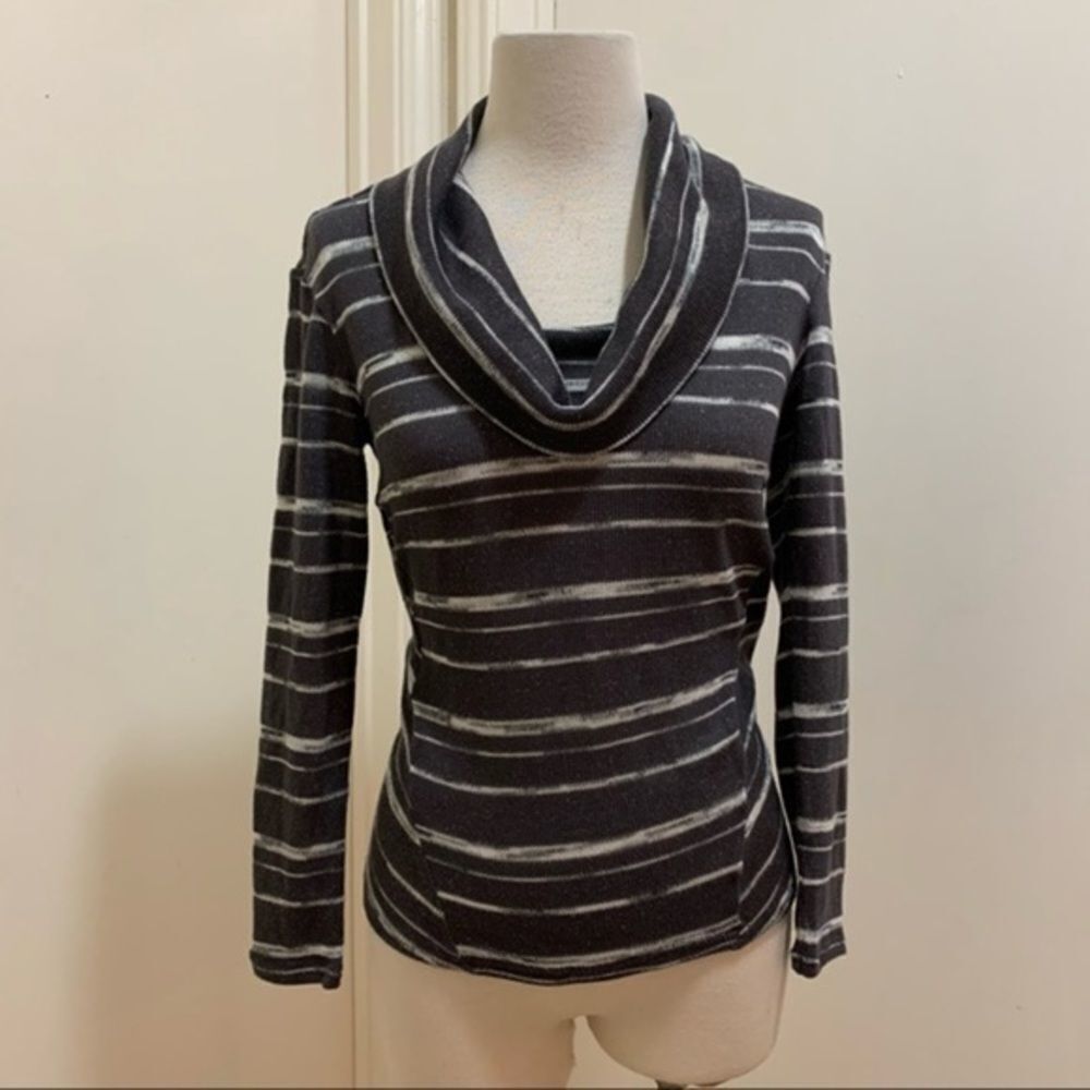 3for$20 striped sweater gray white Pxs